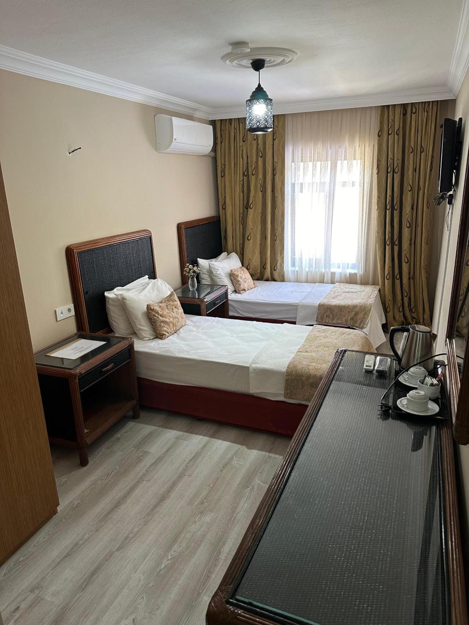 Loost Town Inn Hotel Antalya Zewnętrze zdjęcie