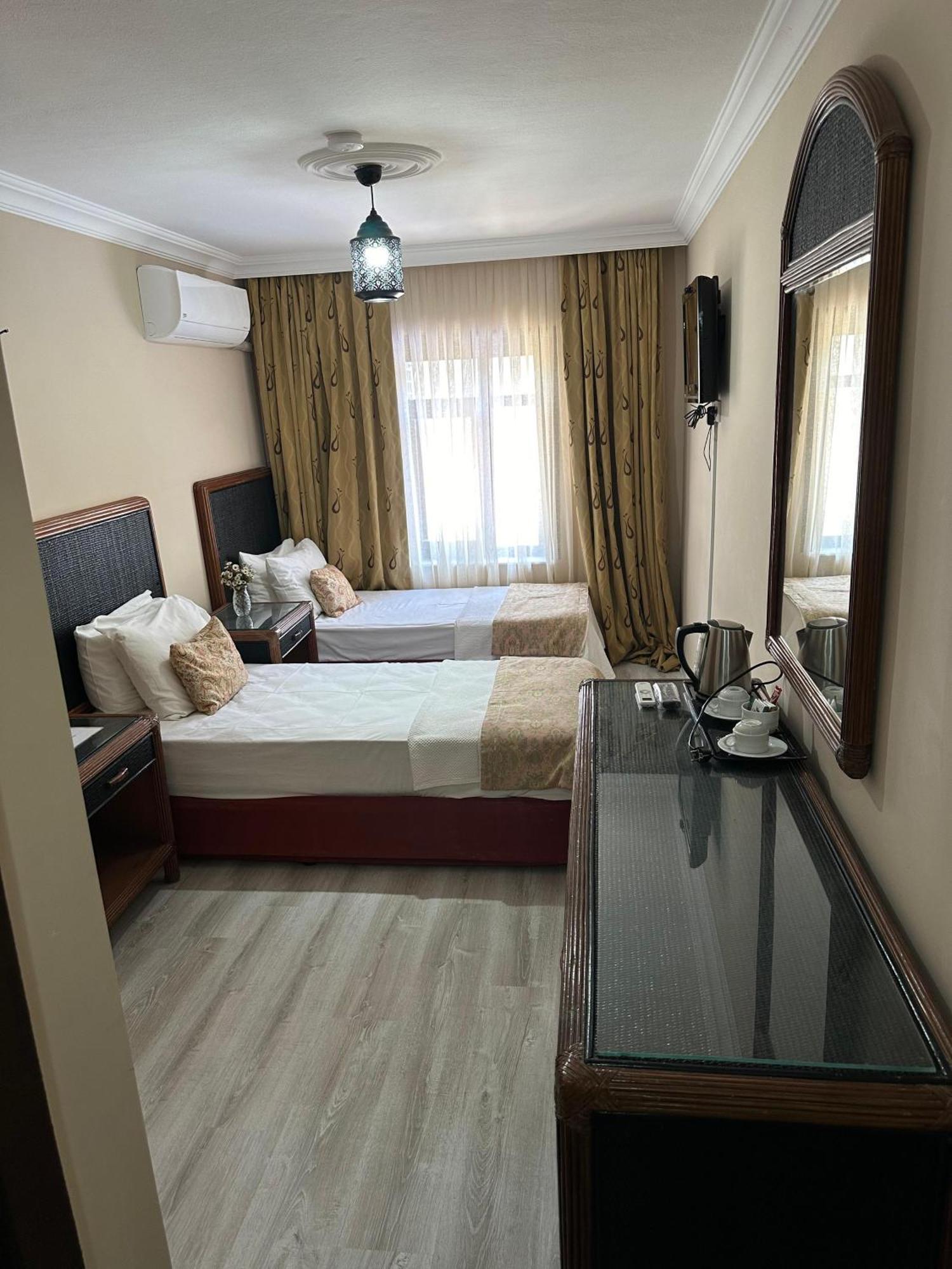 Loost Town Inn Hotel Antalya Zewnętrze zdjęcie